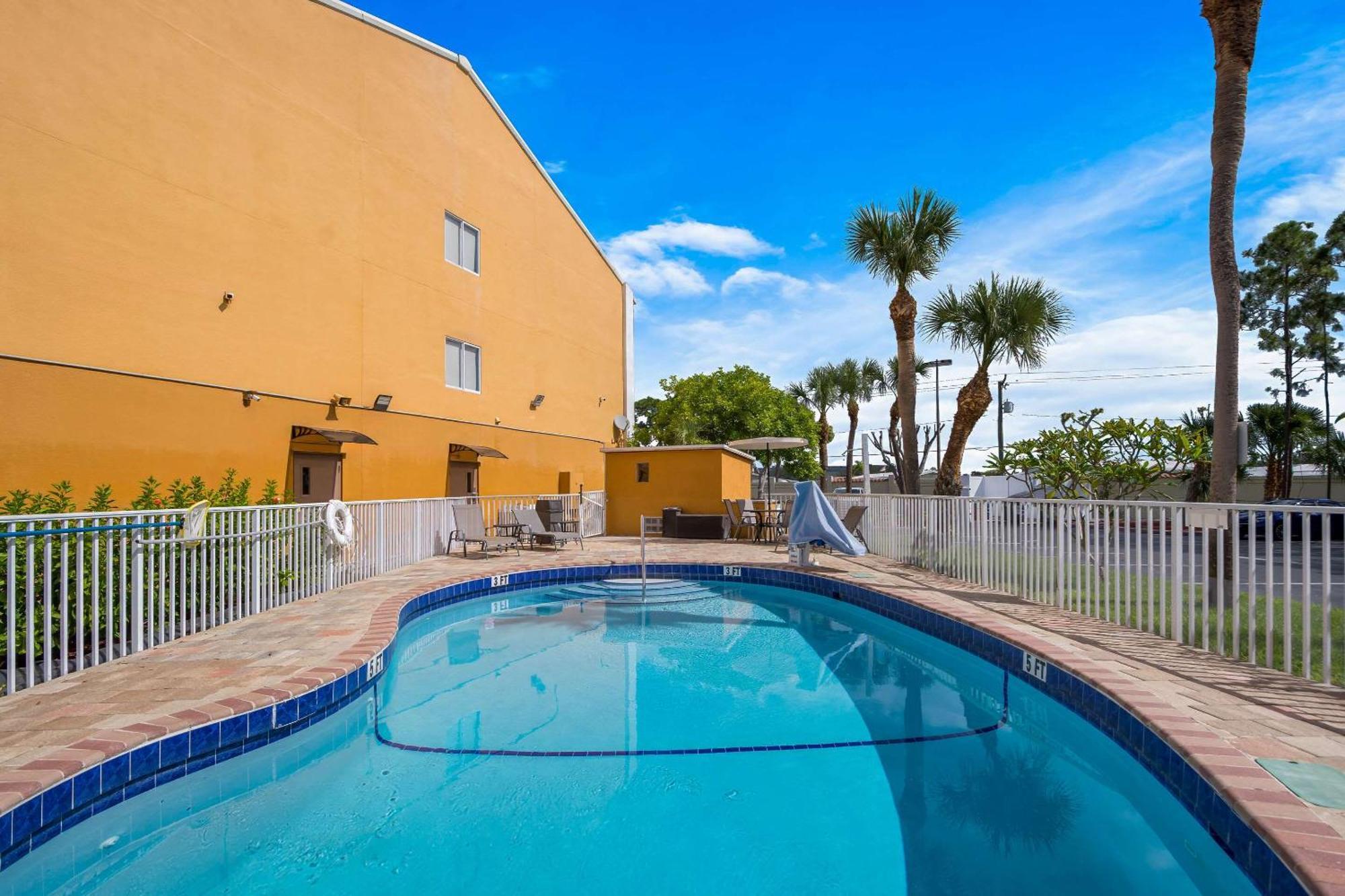 Quality Inn Sarasota I-75 Vamo Esterno foto